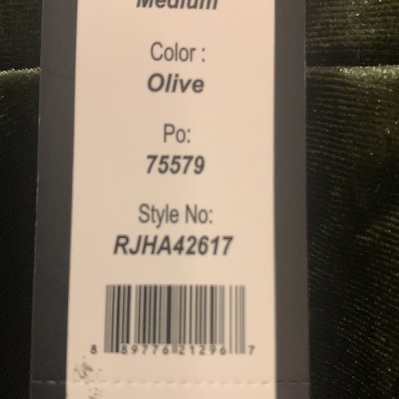 Romeo & Juliet Olive plush top - Picture 6 of 6